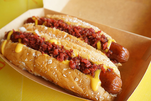 Chili Con Cheese Franks