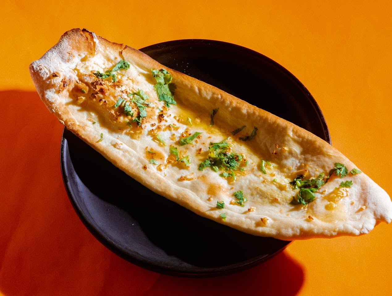 Garlic & Cheese Naan