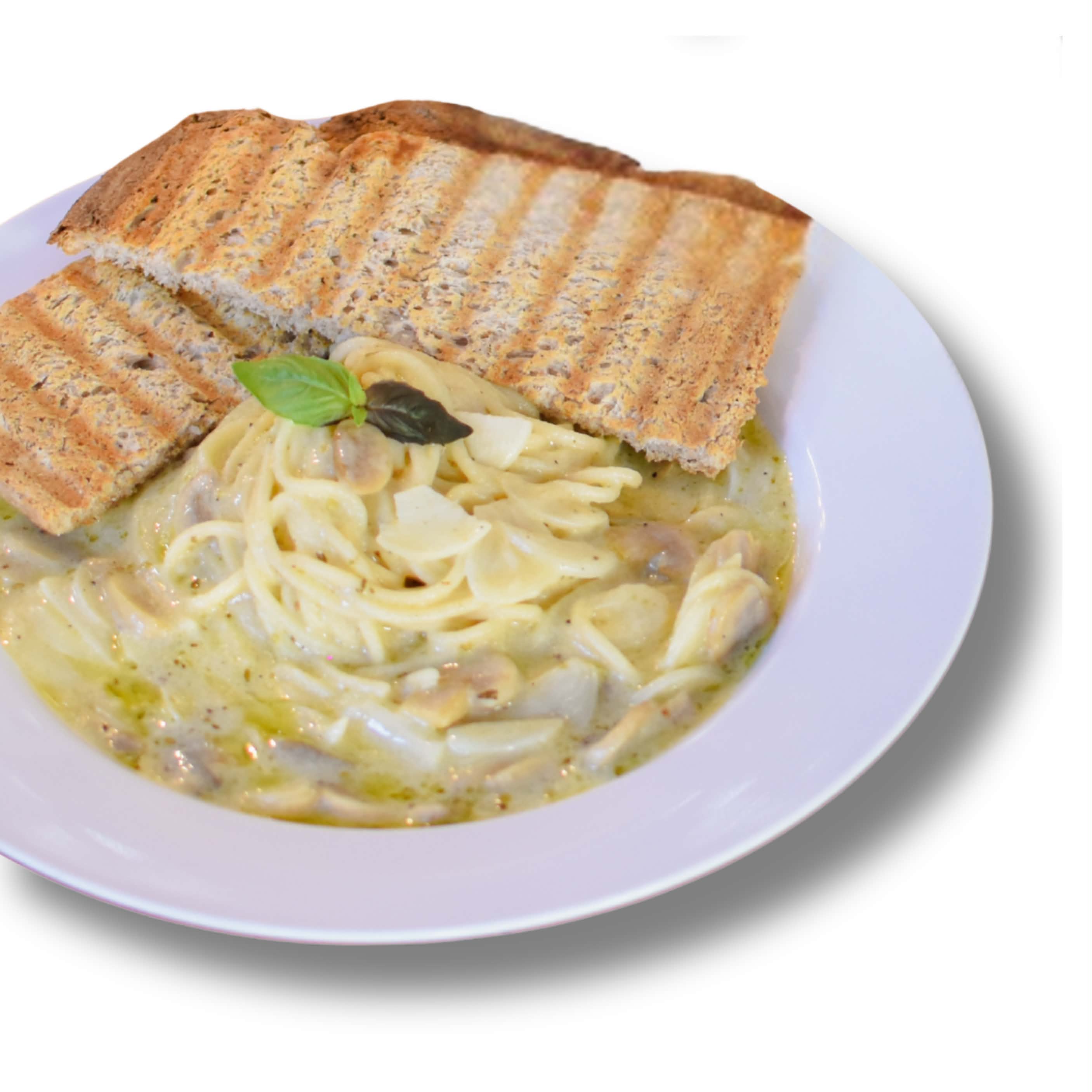 Mushroom Alfredo Pasta